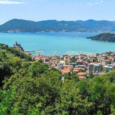 Cozy Apartment In La Spezia With Wifi Экстерьер фото
