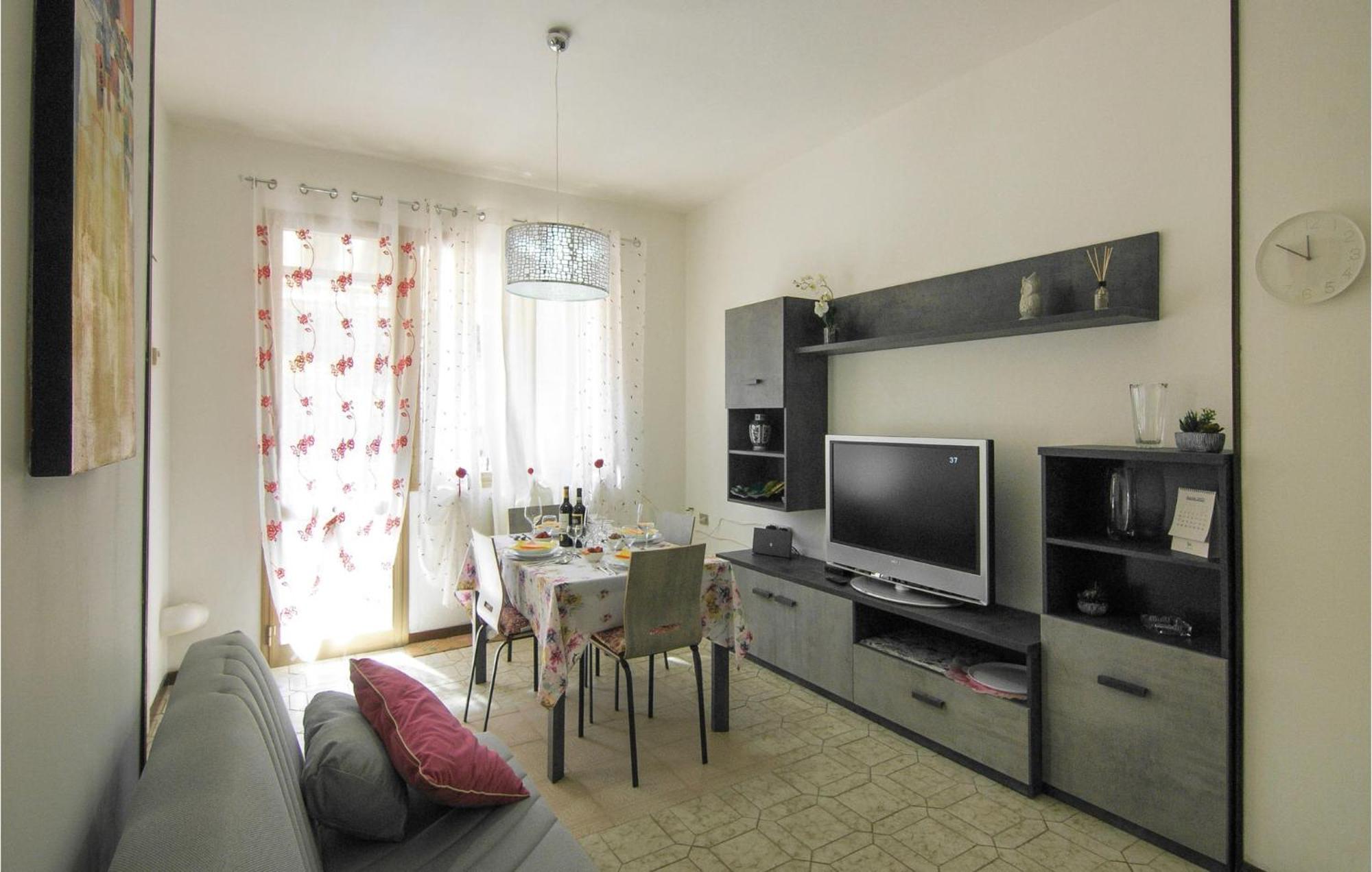 Cozy Apartment In La Spezia With Wifi Экстерьер фото