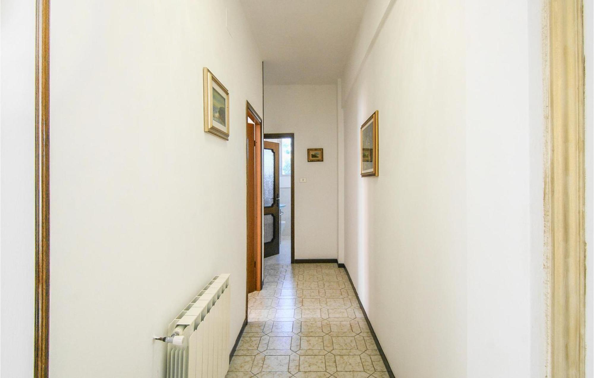 Cozy Apartment In La Spezia With Wifi Экстерьер фото